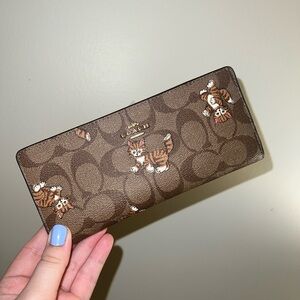 NEW Coach Wallet Kitten Print